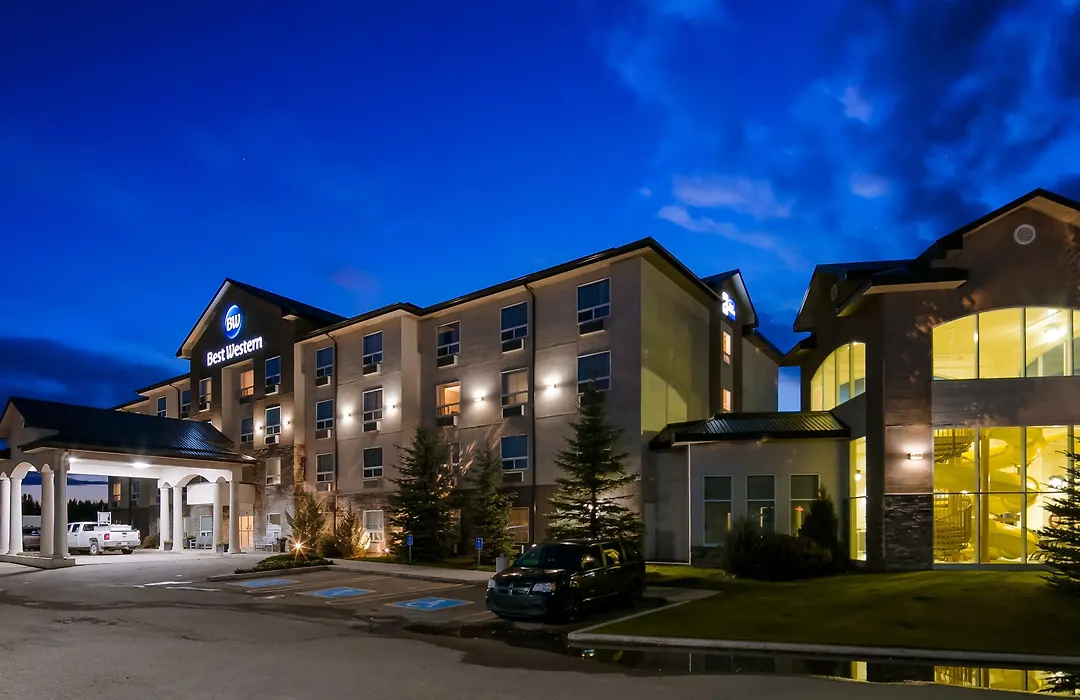 Best Western Rocky Mountain House Inn & Suites-1