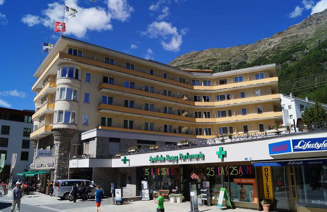 Hotel Schweizerhof Pontresina-1