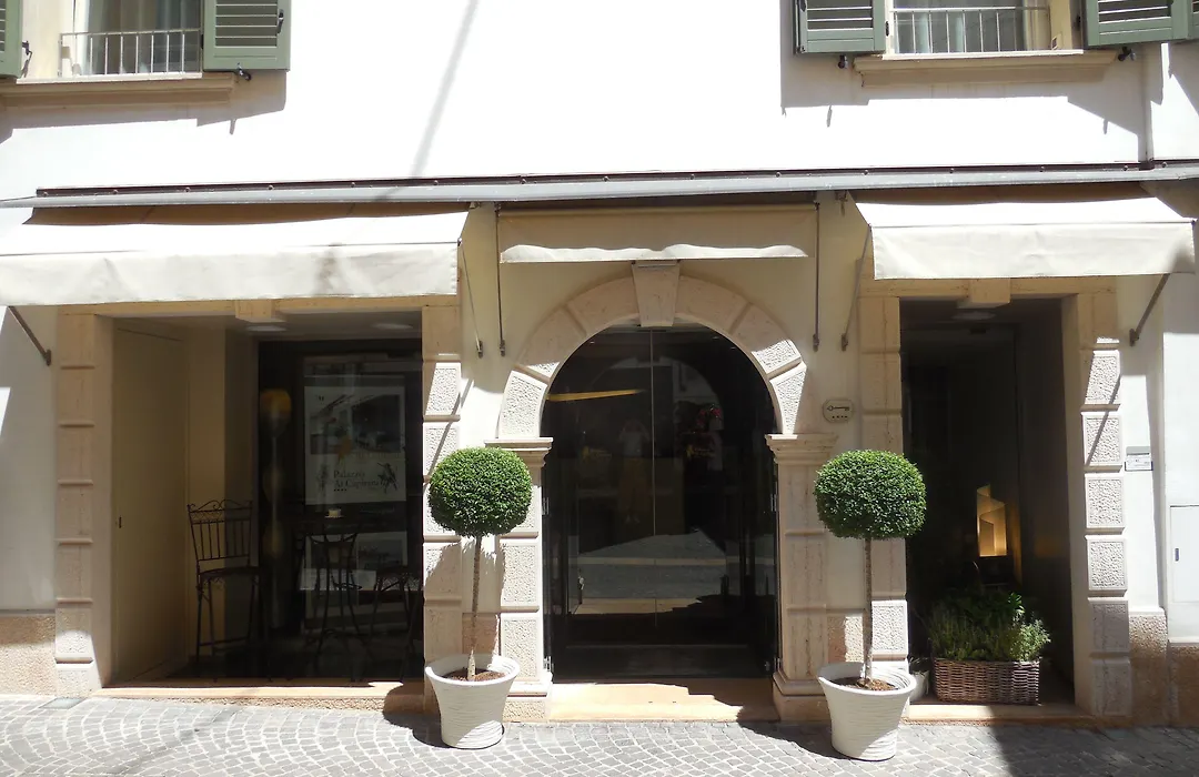 Palazzo Ai Capitani-1