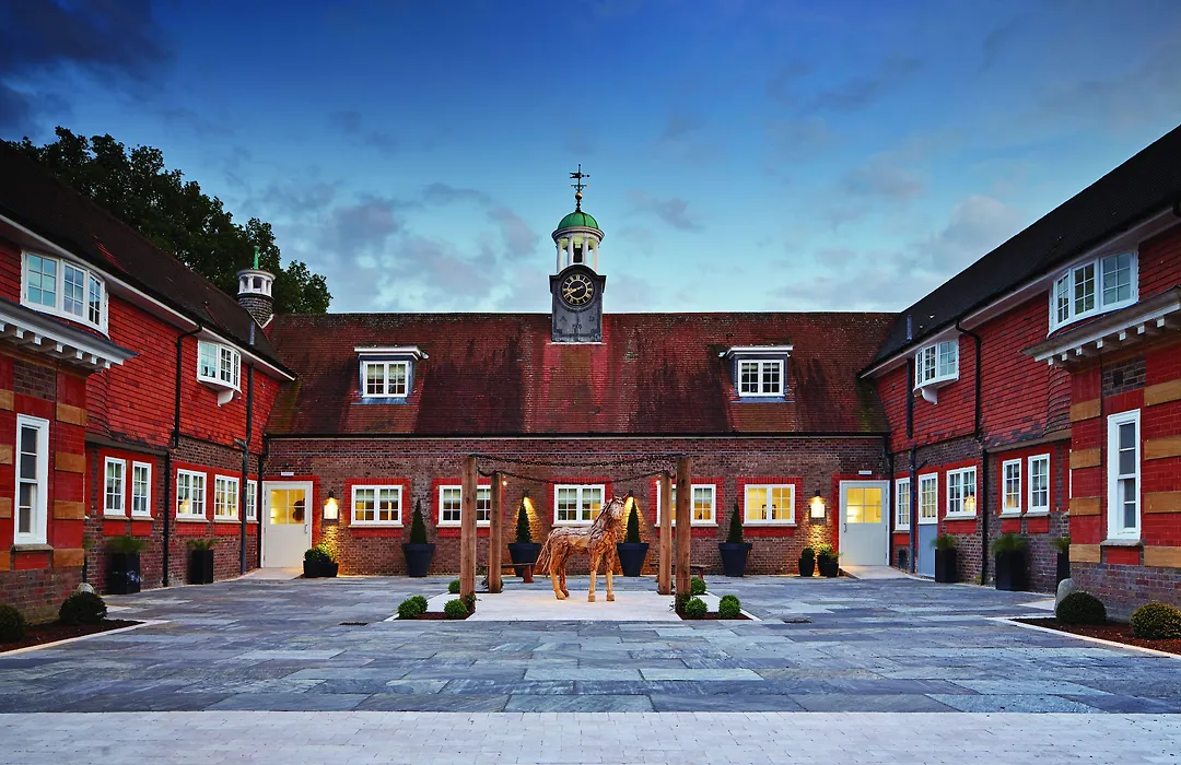 Barnett Hill Hotel-1
