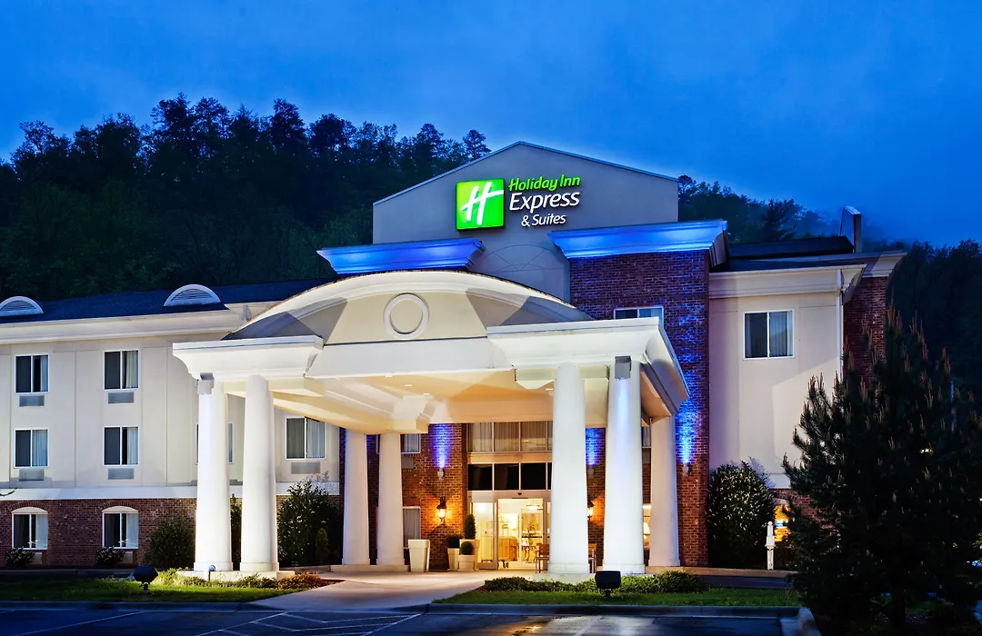 Holiday Inn Express Hotel & Suites Cherokee-Casino By Ihg-1