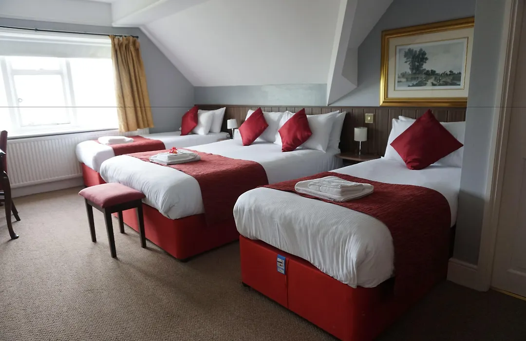 Broadfield Park Hotel-1