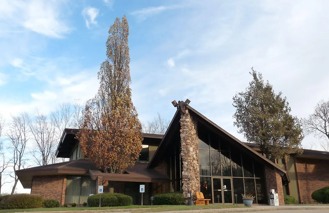 Riverbank Lodge-1