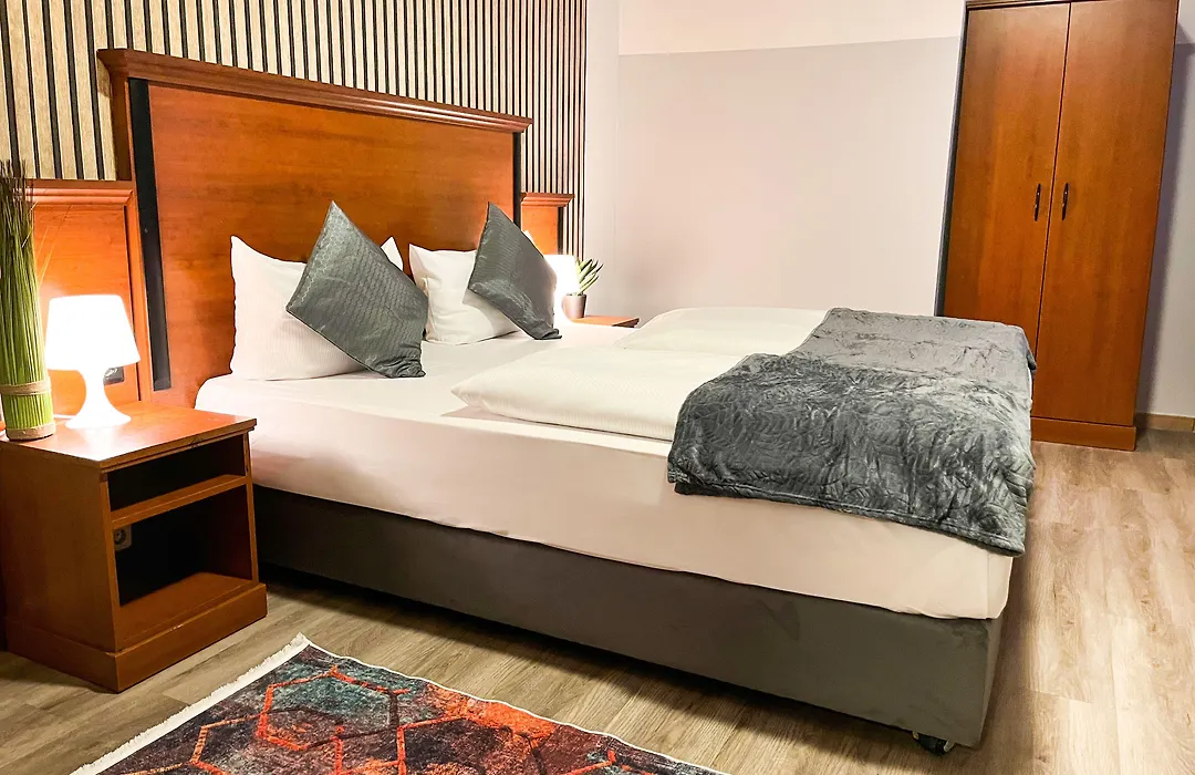 City Hotel West Frankfurt City Centre-1