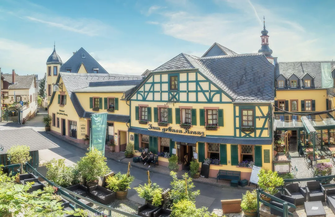 Weinhotel Des Riesling Zum Gruenen Kranz-1