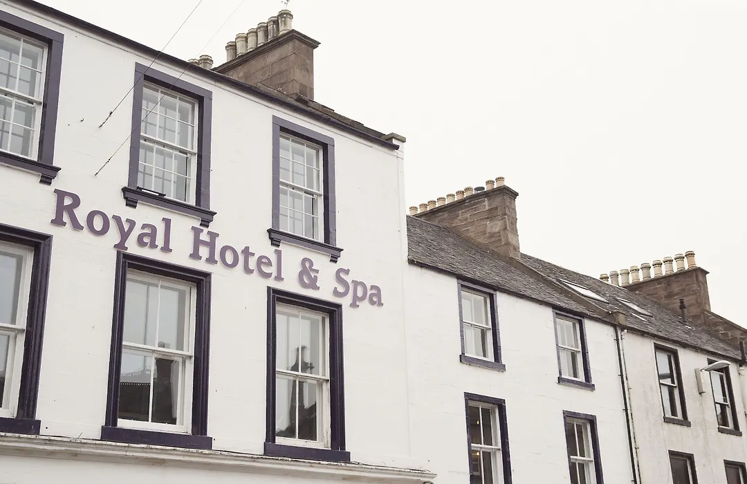 Royal Hotel-1