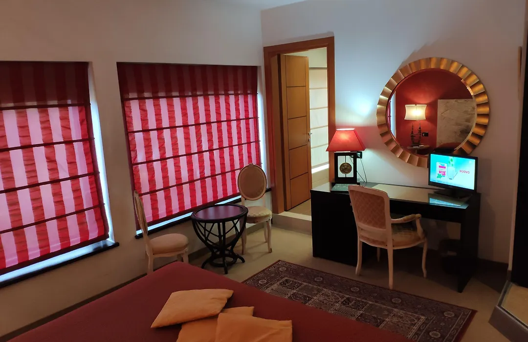 Hotel Feel Inn Venice Airport-1