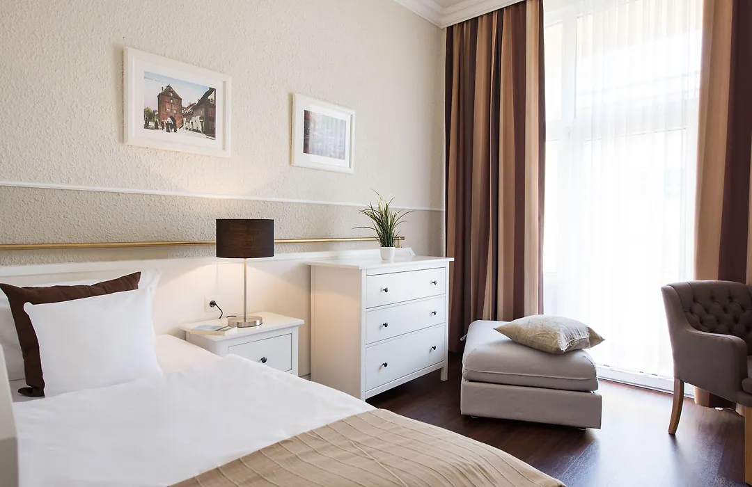 Hotel Stralsund-1