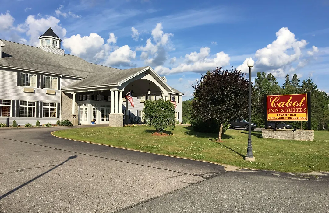 Cabot Inn & Suites-1