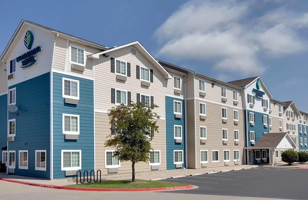 Woodspring Suites Pharr-1