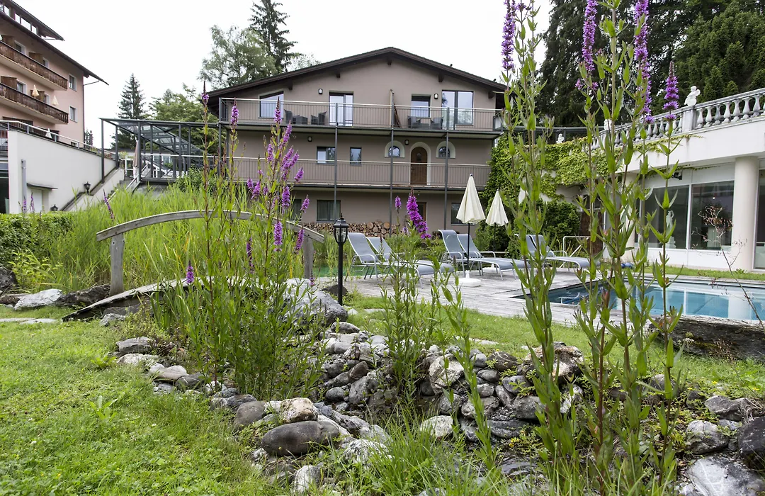 Hotel Cresta-1