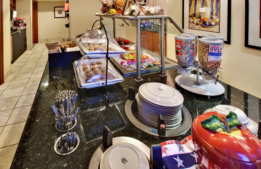 Staybridge Suites Davenport By Ihg-1