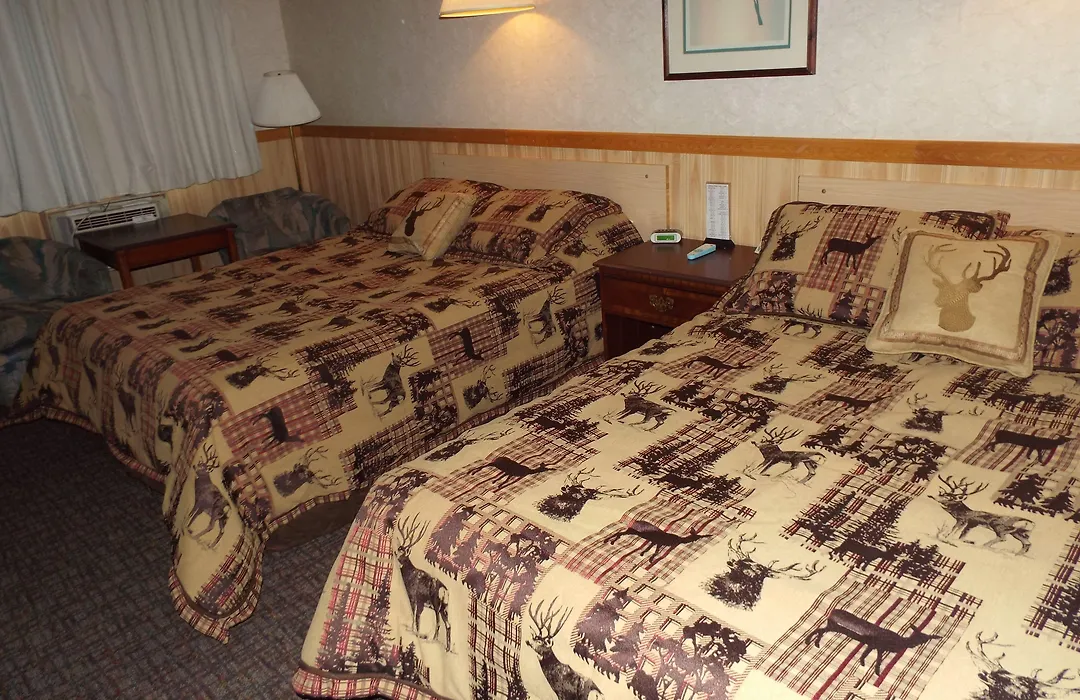 Caboose Motel-1