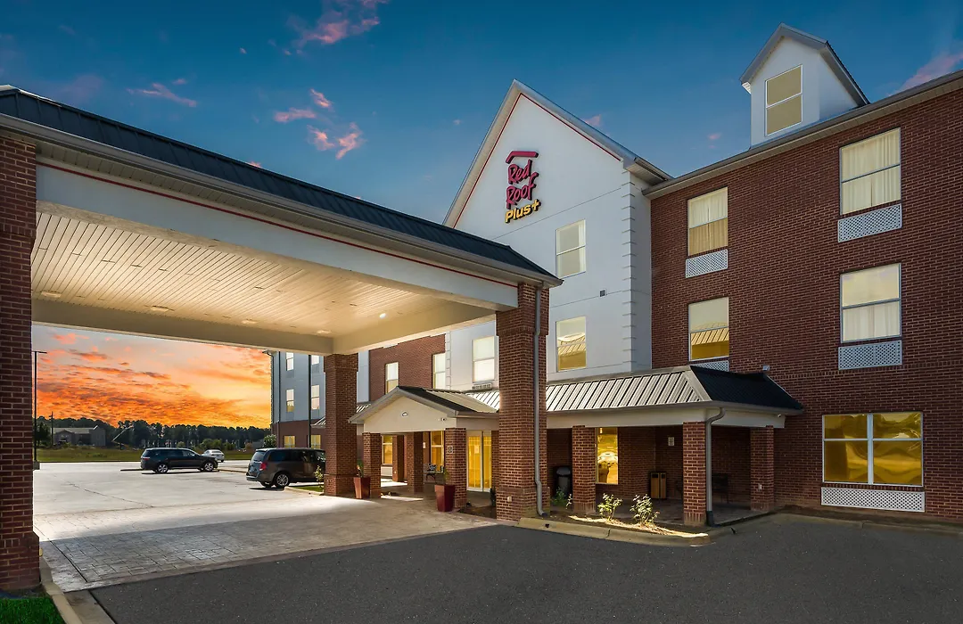 Red Roof Inn Plus & Suites Birmingham - Bessemer-1