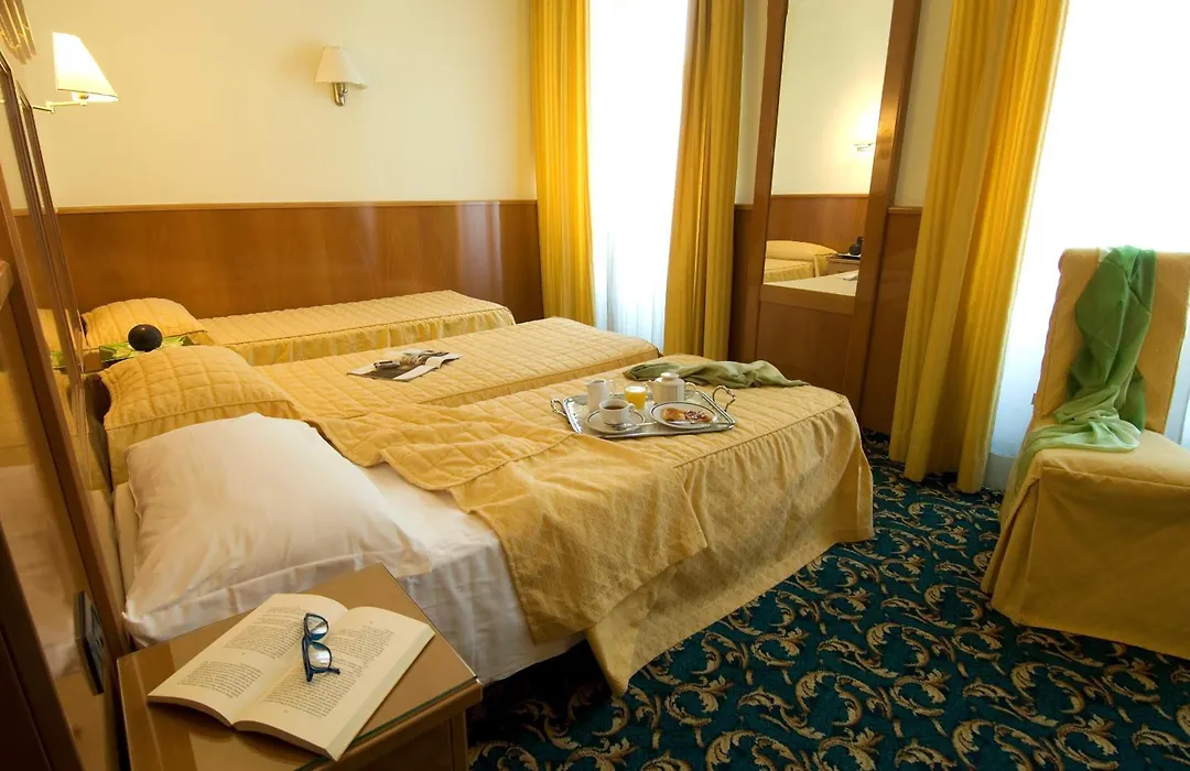 Hotel Cinque Giornate-1