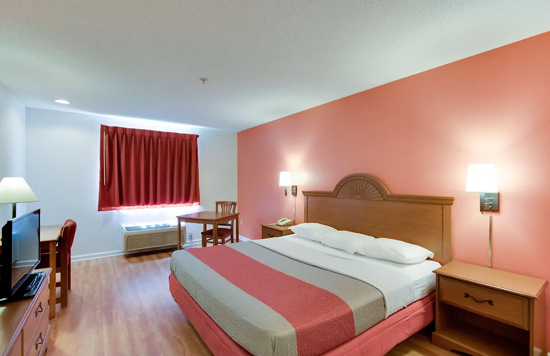 Motel 6-Hinesville, Ga-1