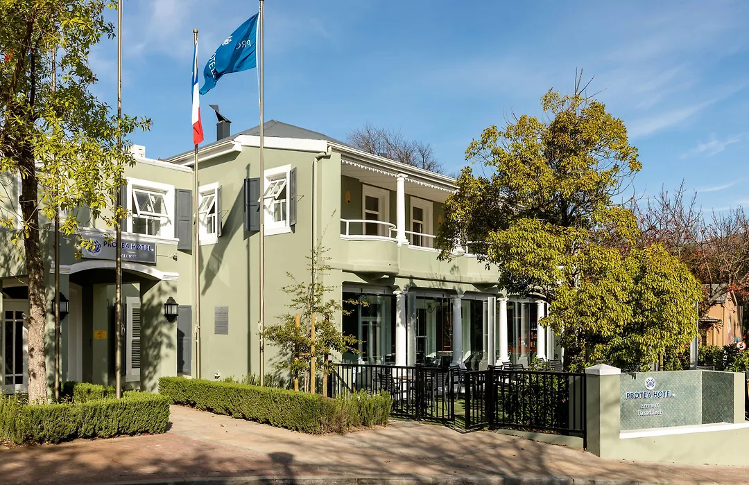 Protea Hotel By Marriott Franschhoek-1