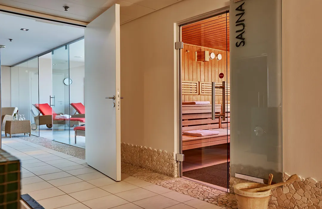 H4 Hotel Solothurn-1