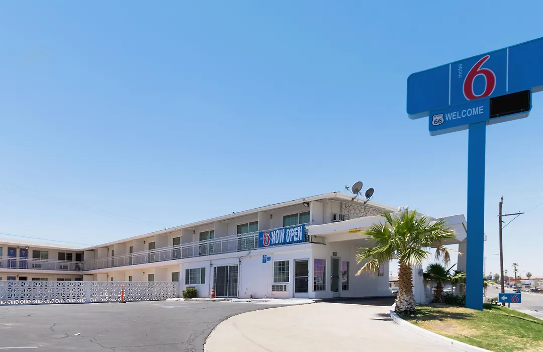 Motel 6-Barstow, Ca - Route 66-1