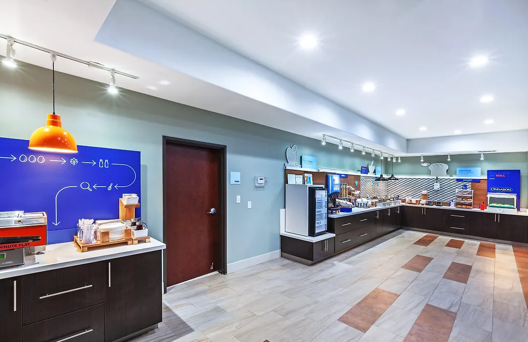 Holiday Inn Express & Suites Longview South I-20 By Ihg-1