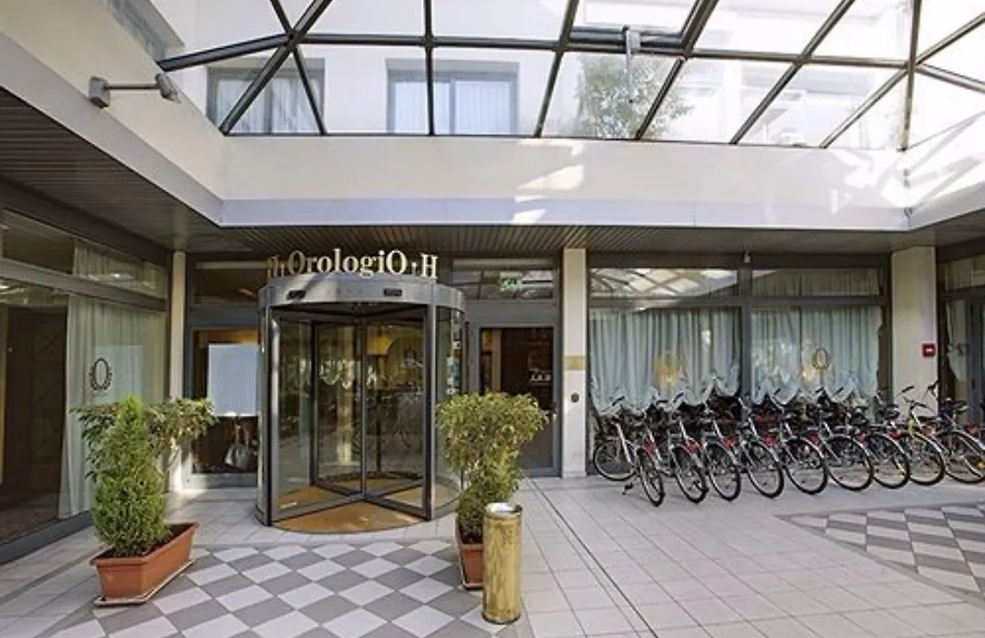 Hotel Orologio-1