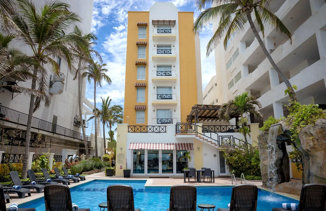 Best Western Hotel Posada Freeman Zona Dorada-1