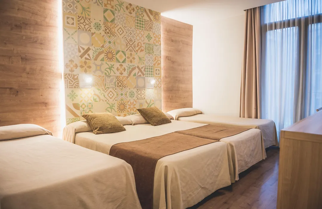 Hostal Marenostrum-1