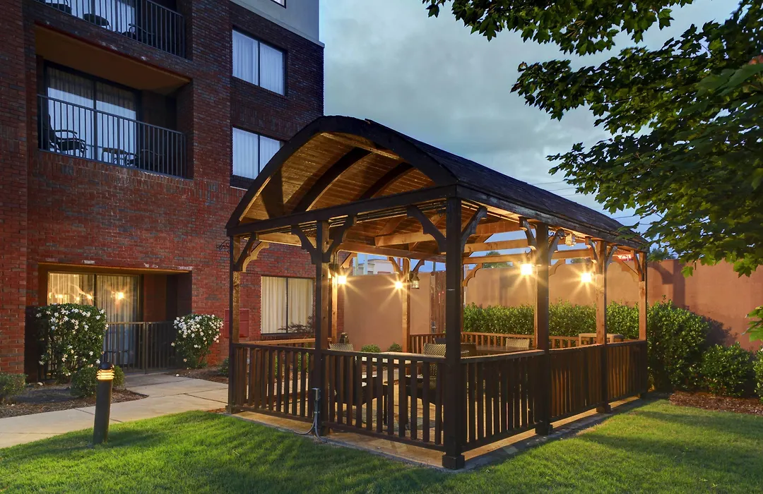 Courtyard By Marriott Anniston Oxford-1