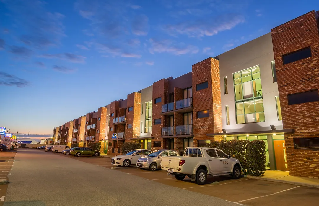 Perth Ascot Central Apartment Hotel Official-1