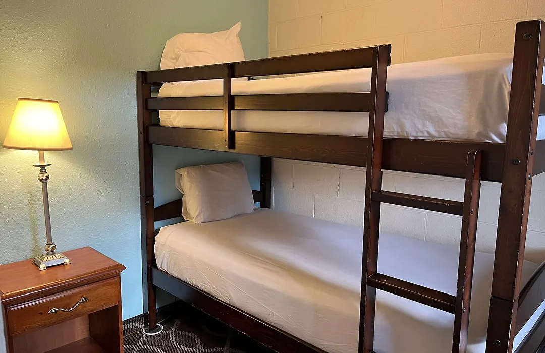 Americas Best Value Inn - Pendleton-1