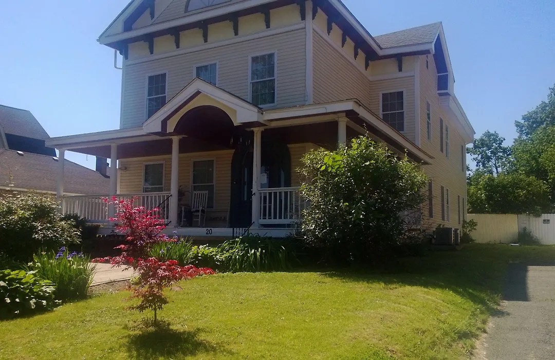 Naomi'S Inn Bed & Breakfast-1