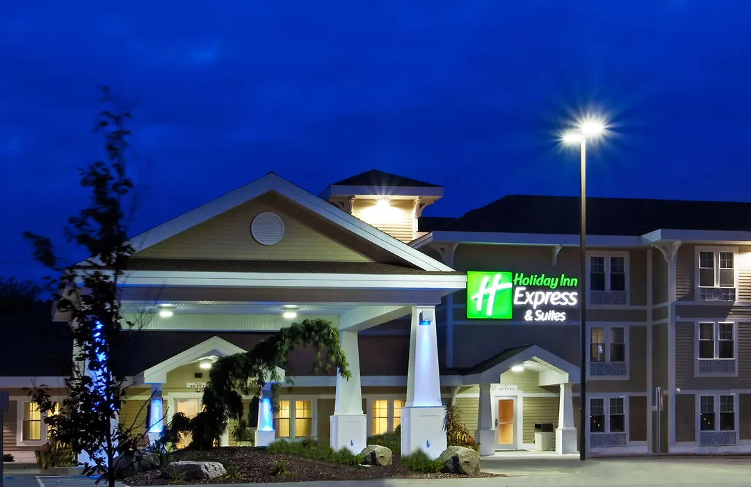 Holiday Inn Express & Suites Iron Mountain By Ihg-1