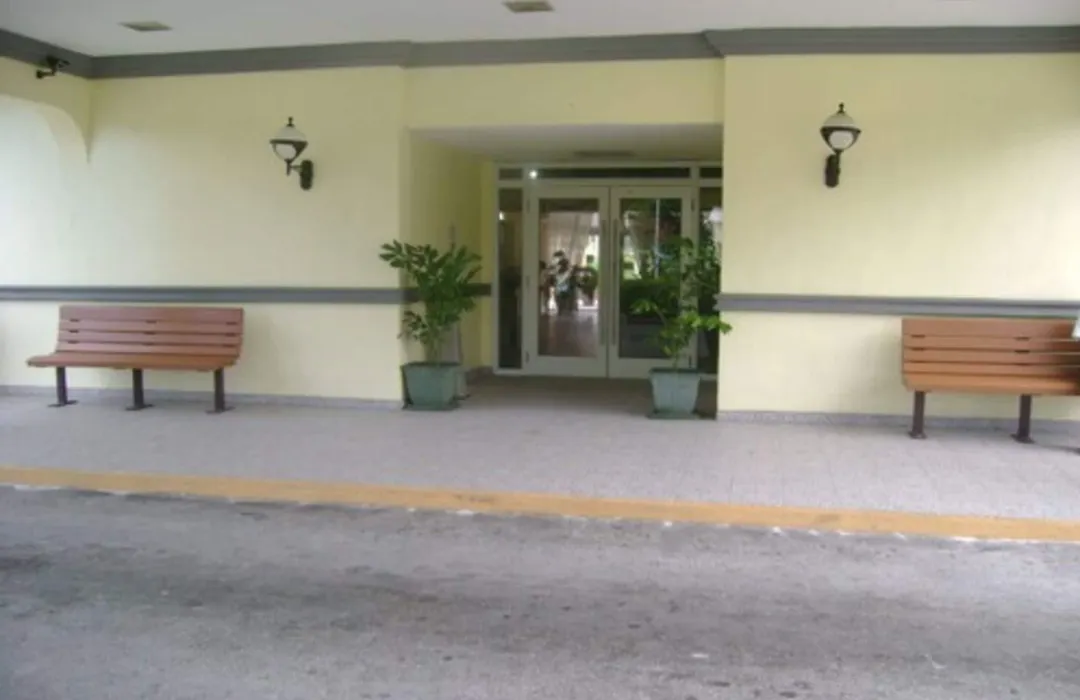 Royal Islander Hotel-1