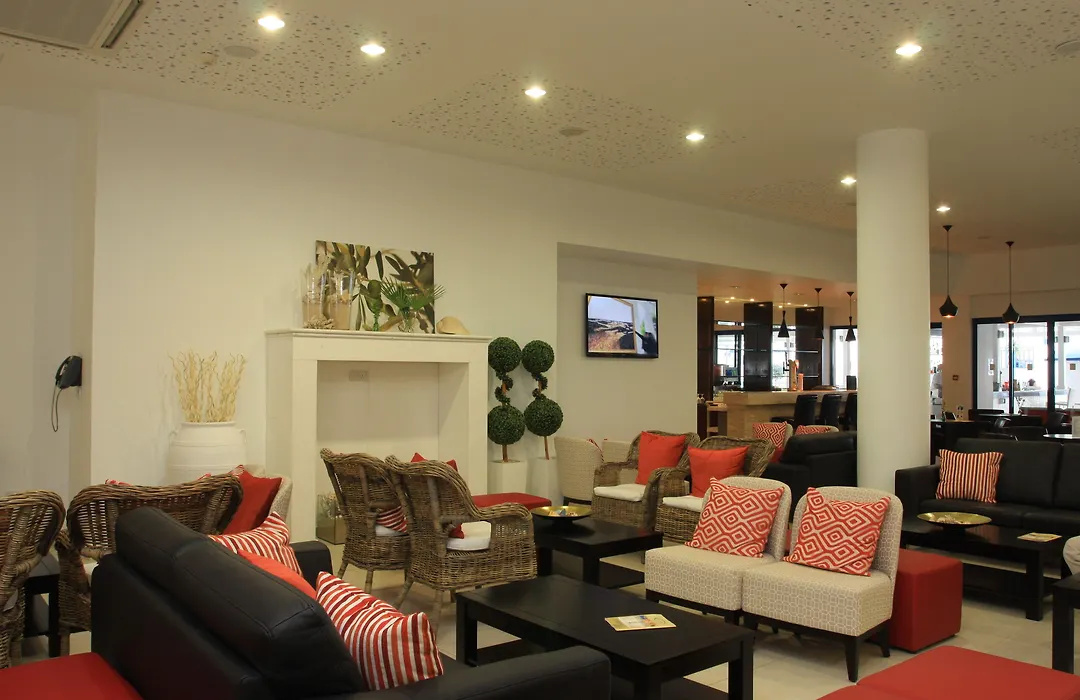 Marismare Apartments-1