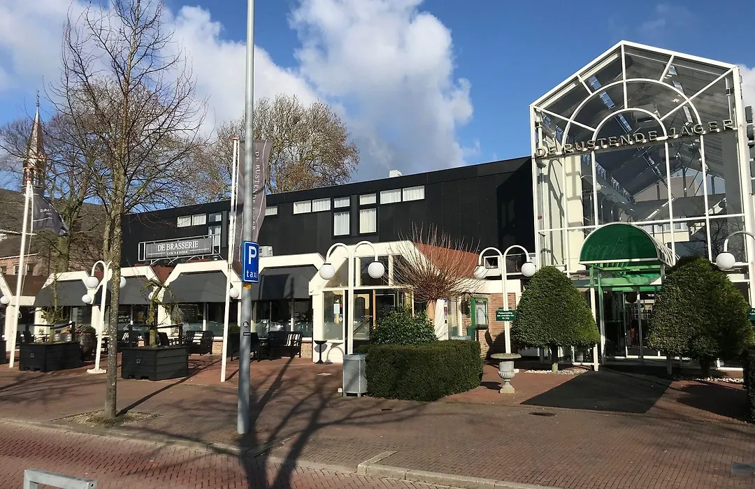 Hotel De Rustende Jager-1