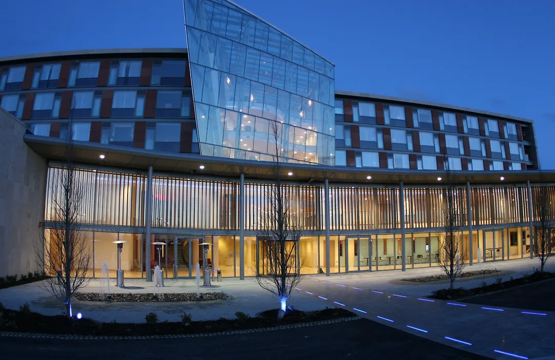 Pillo Hotel & Leisure Club-1