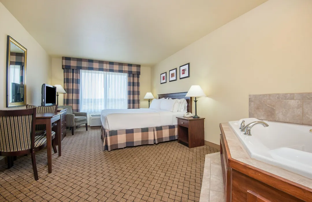 Holiday Inn Express Hotel & Suites El Dorado By Ihg-1
