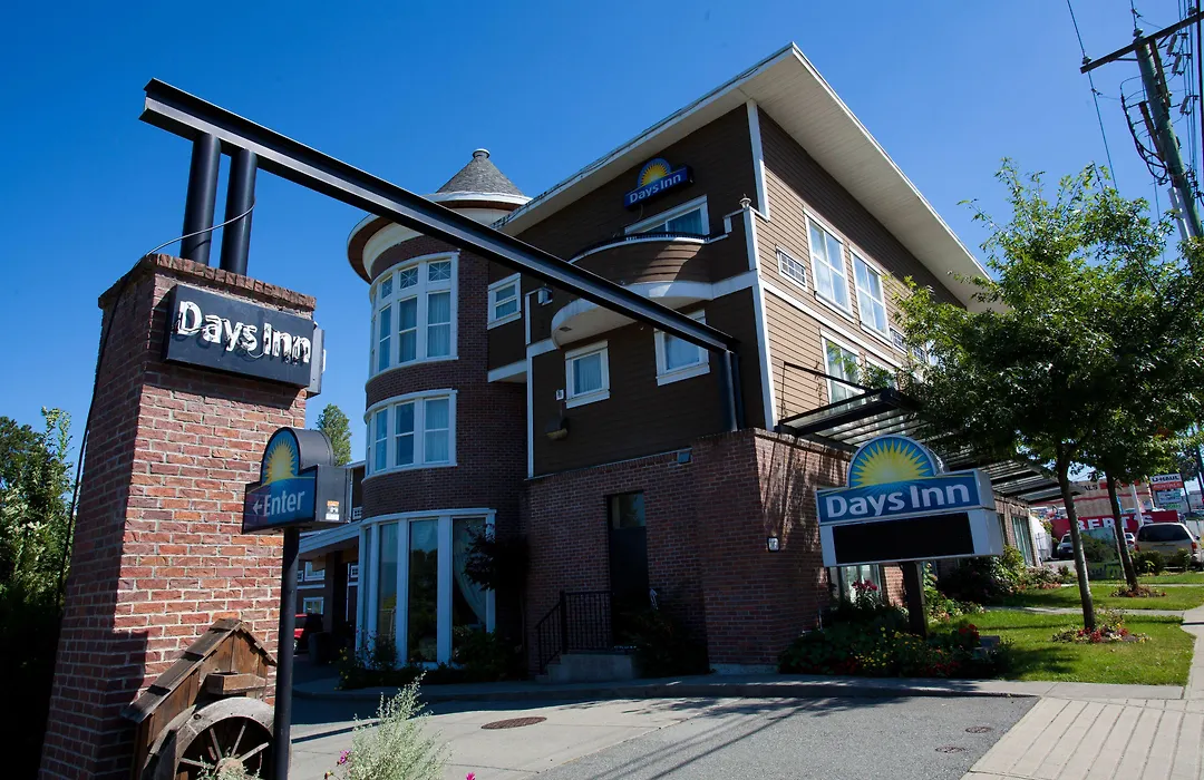 Days Inn By Wyndham Surrey-1