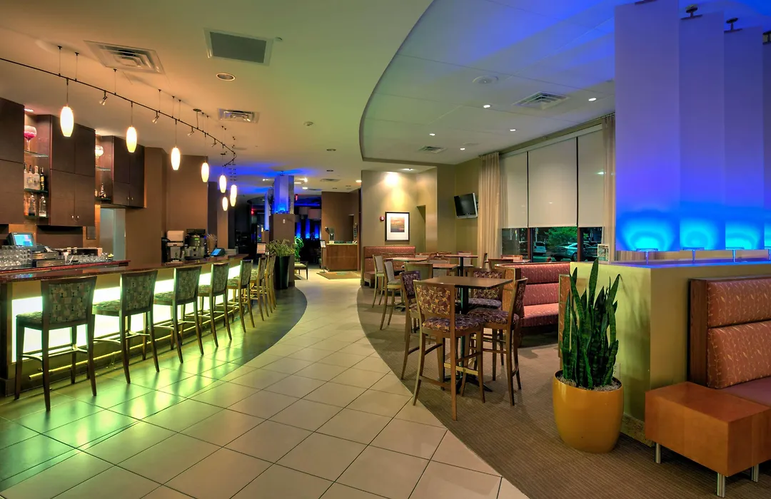 Sonesta Milwaukee West Wauwatosa-1
