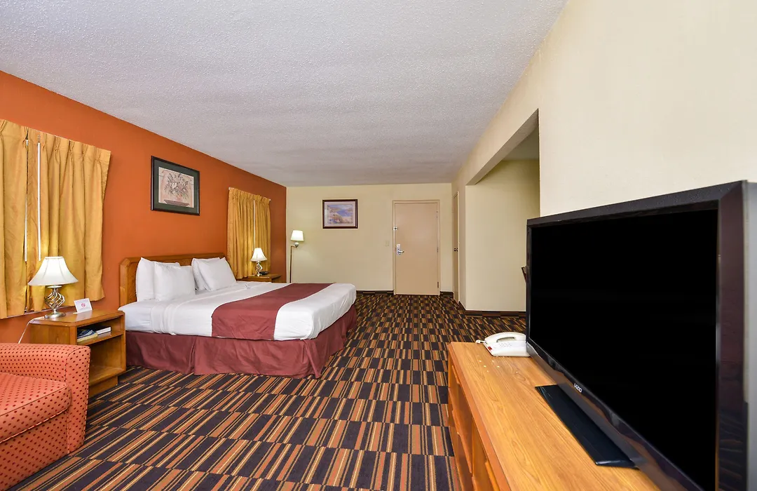 Red Carpet Inn Newark - Irvington Nj-1