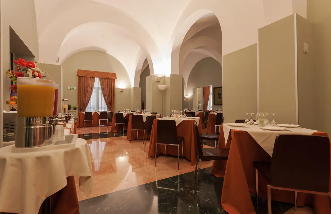 Hotel Vittoria-1
