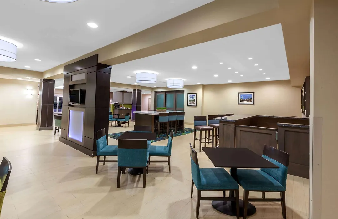 La Quinta By Wyndham Midland North-1