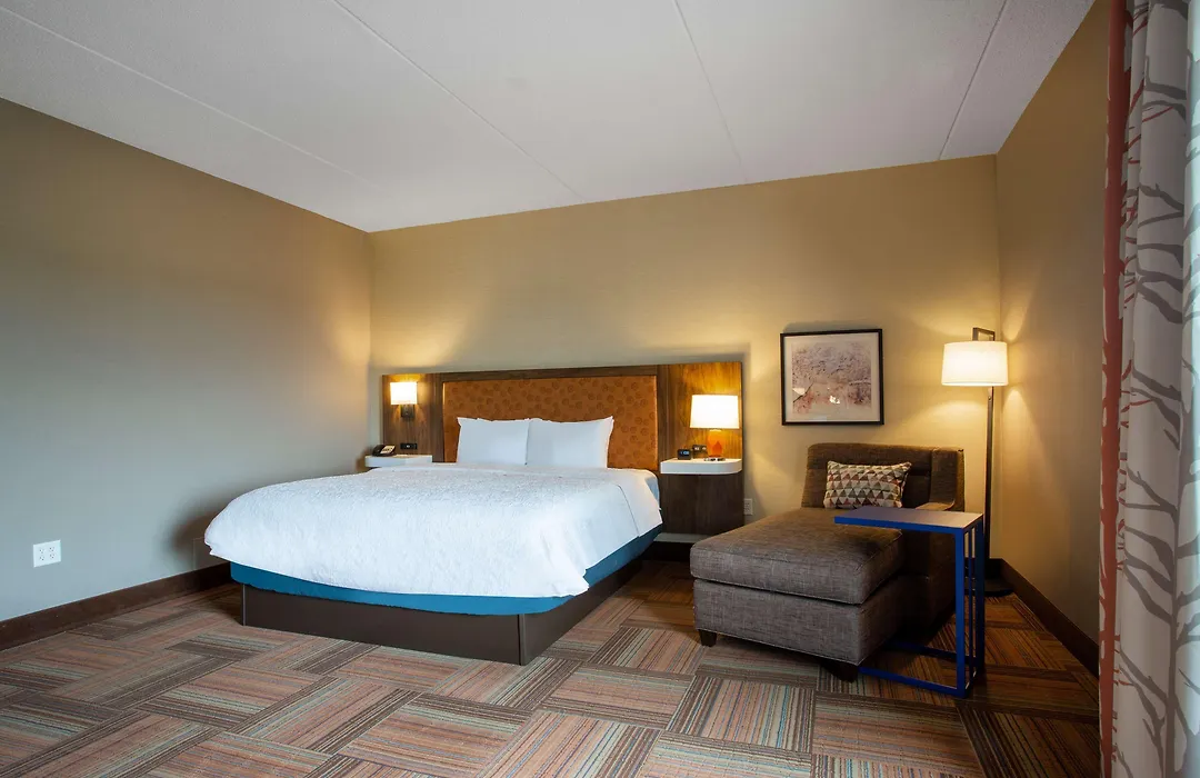 Hampton Inn Watertown-1