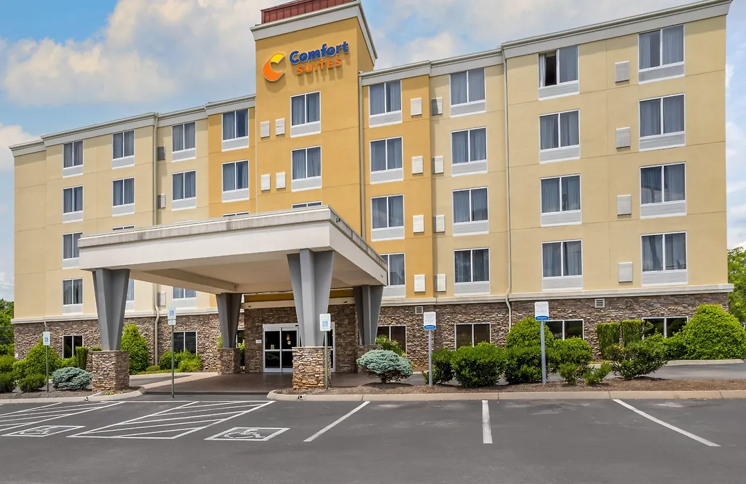 Comfort Suites Knoxville North-1