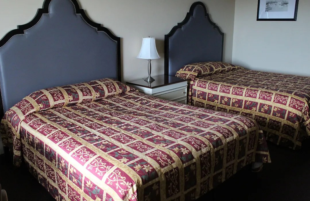 Knights Inn Pasco-1
