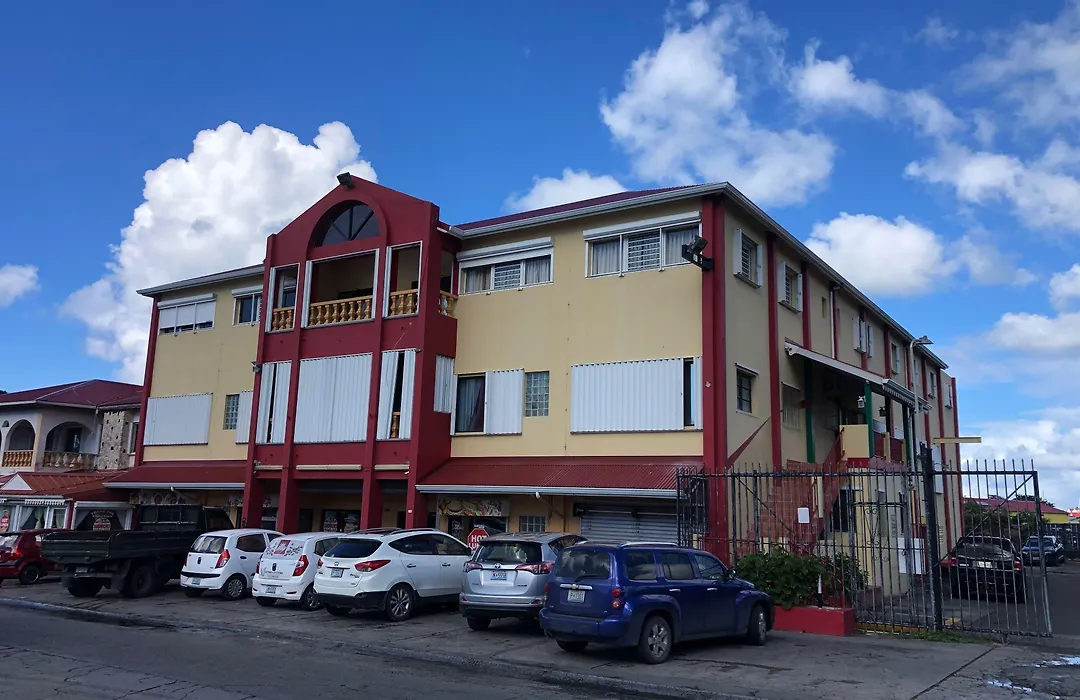 Carl'S Unique Inn & Conference Facilities-1