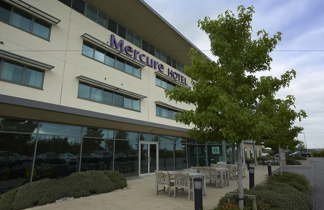 Mercure Sheffield Parkway-1
