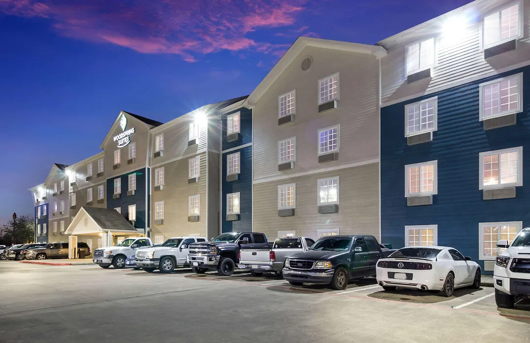 Woodspring Suites Houston La Porte-1