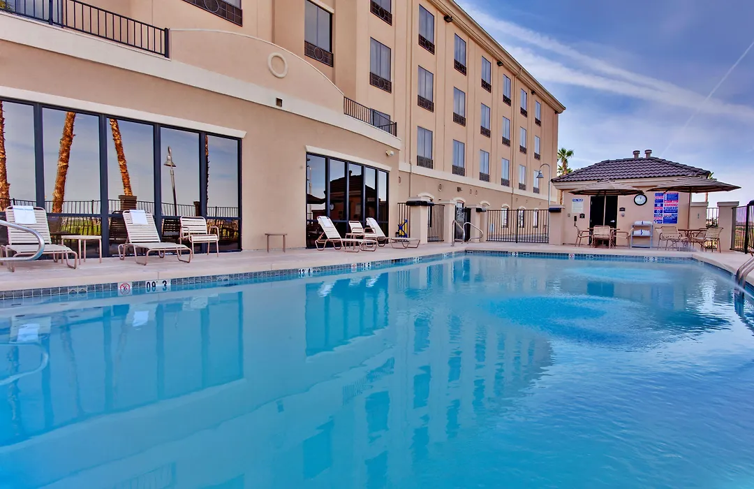 Holiday Inn Express Hotel & Suites Yuma By Ihg-1