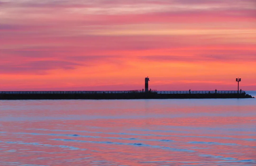 Lighthouse Inn - Two Rivers-1